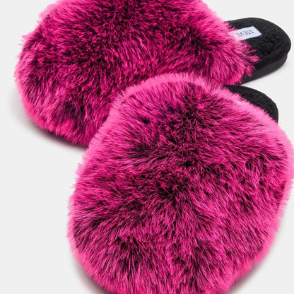Steve Madden Poof Fushia